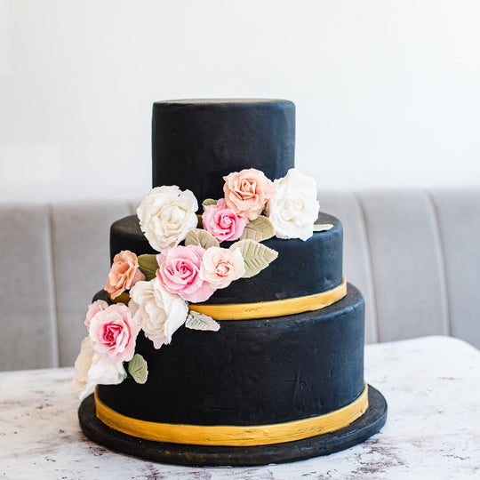 Black & Gold Rose Wedding Cake