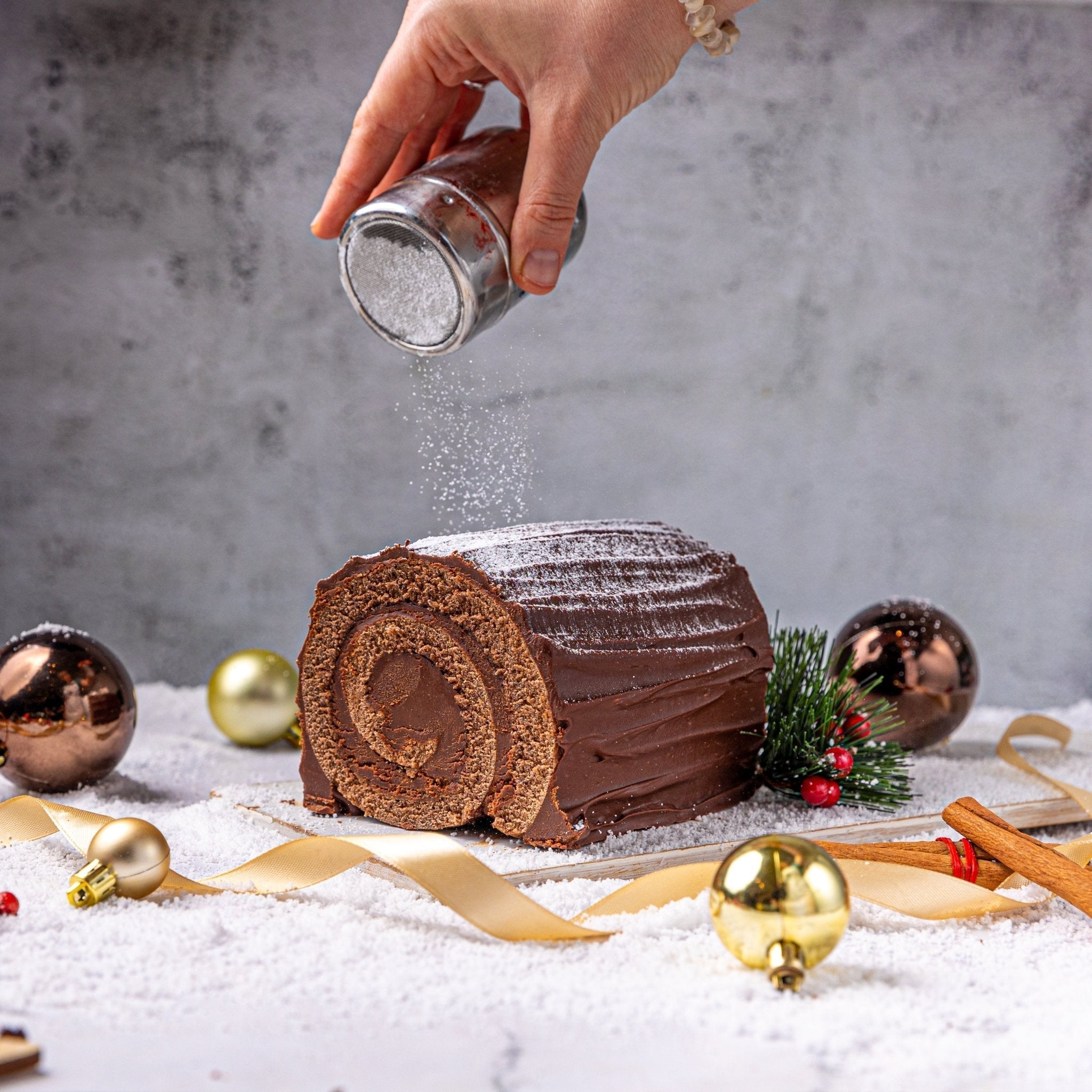 Top 10 Edible Christmas Gifts to Impress Your Loved Ones