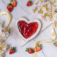 Giant Jammy Dodger - Jack and Beyond