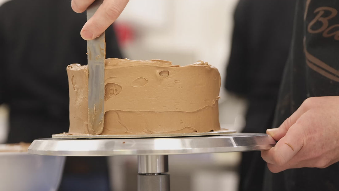 Load video: Lambeth Cake turning around