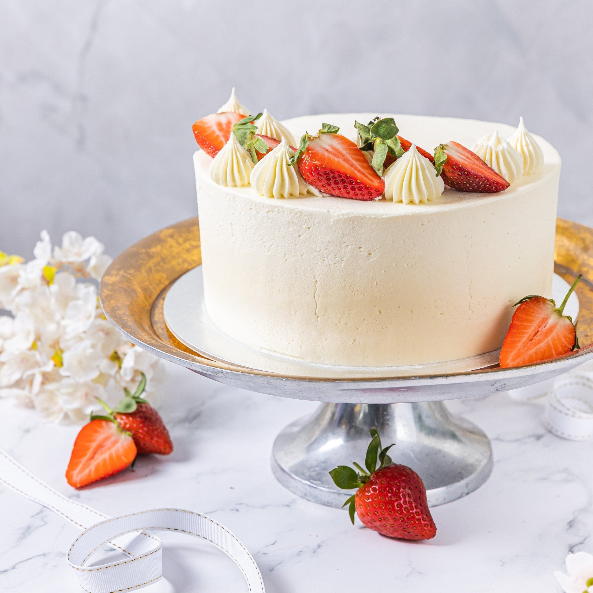 Vegan Frosted Victoria Sponge Cake - Jack and Beyond