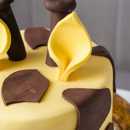 Gentle Giraffe Celebration Cake - Jack and Beyond