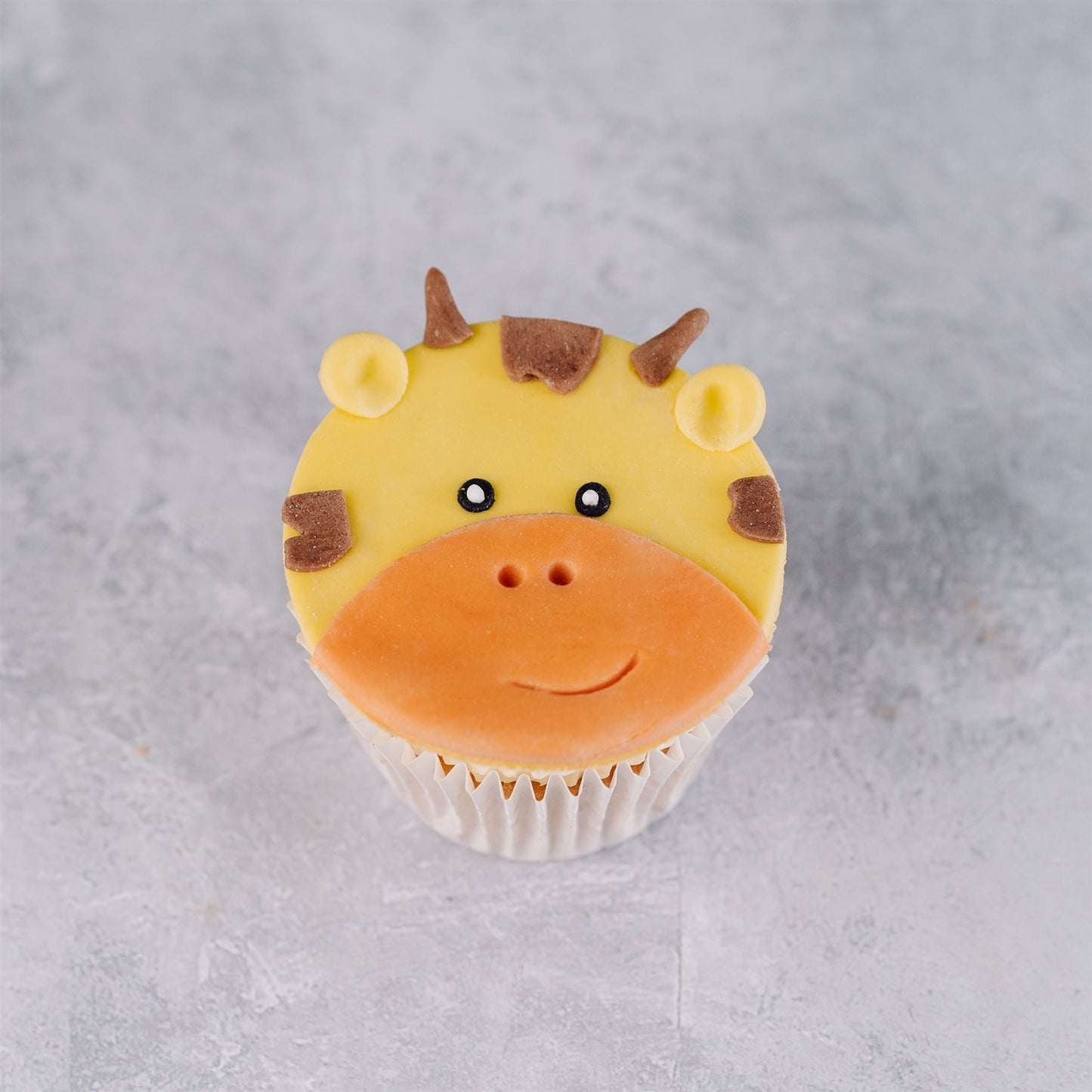 Giraffe Cupcakes - Jack and Beyond