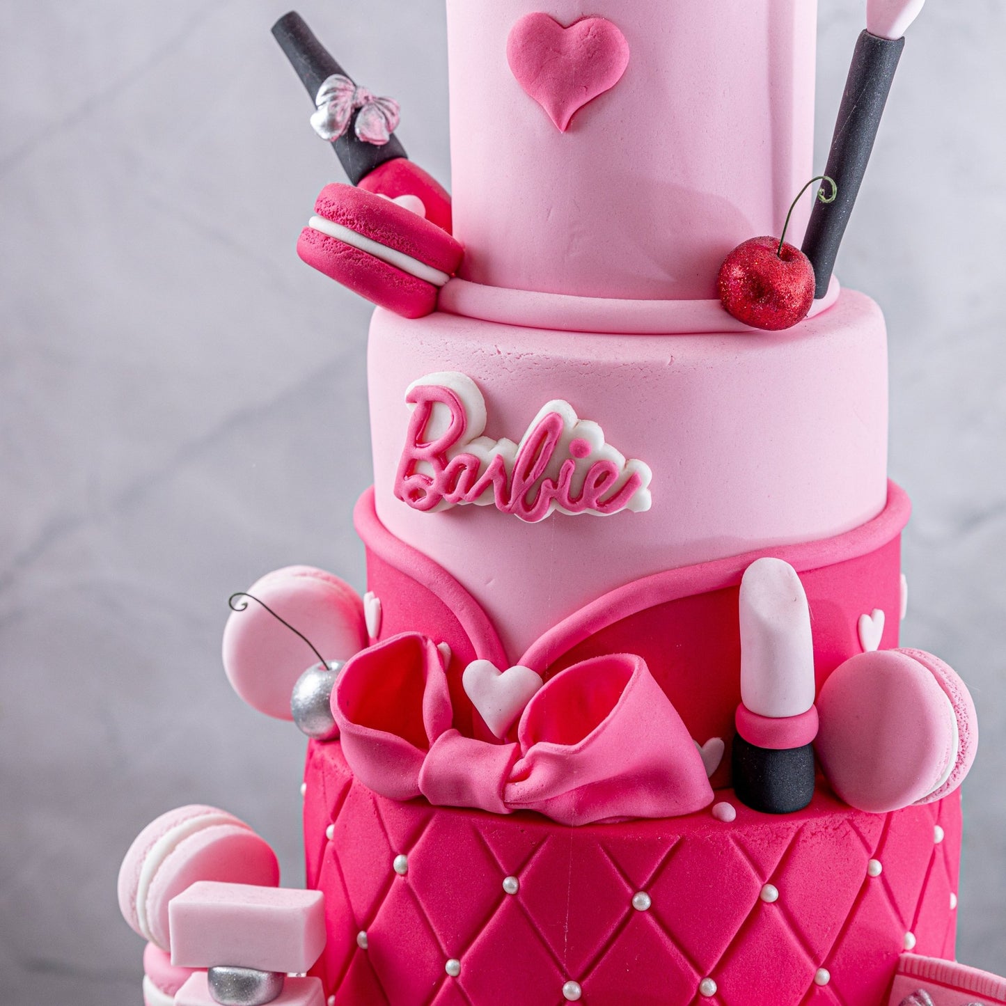 "Hey Barbie!" Pink Dream Cake - Jack and Beyond