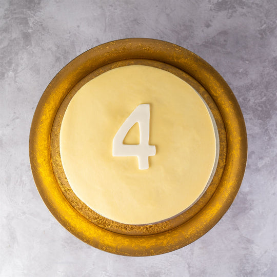 Number 4 Birthday Cake