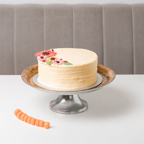 Personalised Carrot & Vanilla Cake - Jack and Beyond